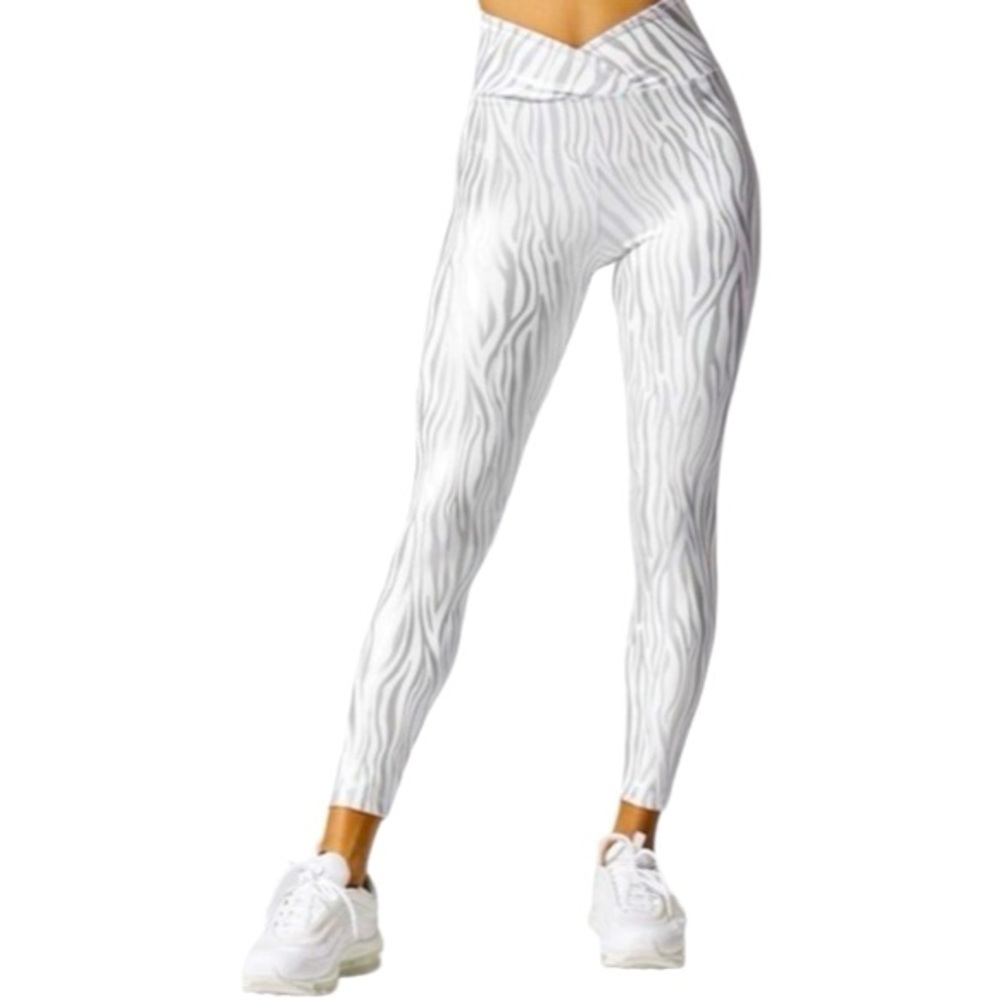 YEARS OF OURS Tiger Foil Veronica Legging S